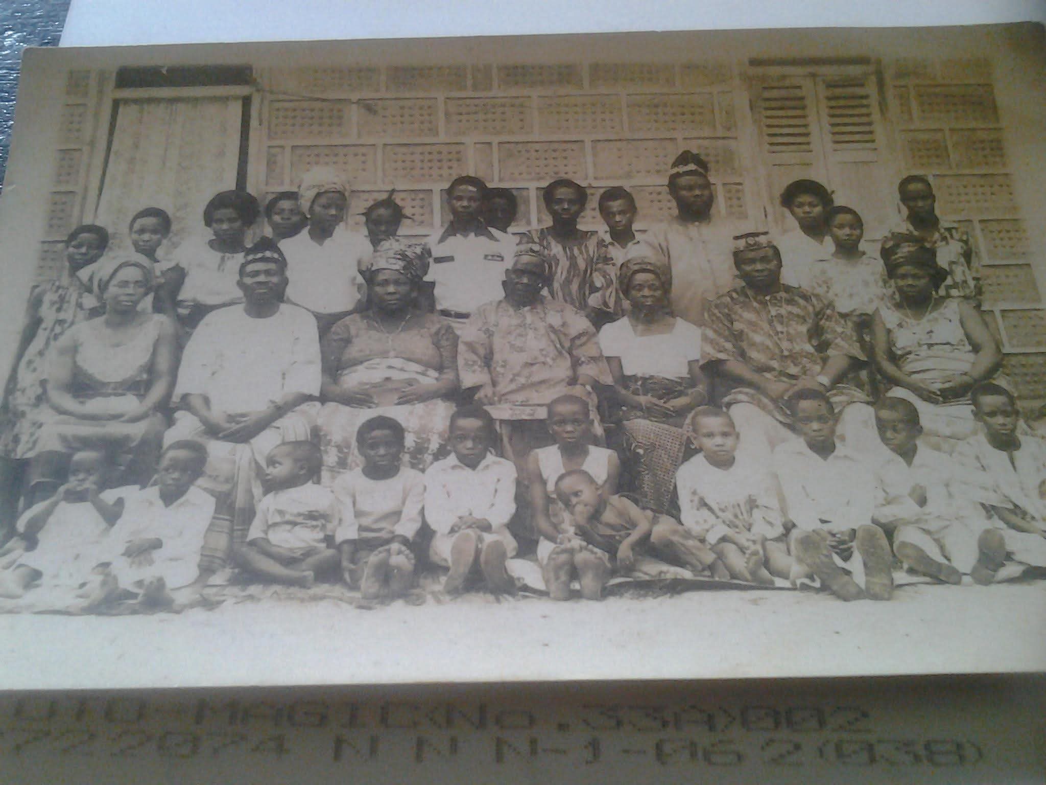 Women and children of the family